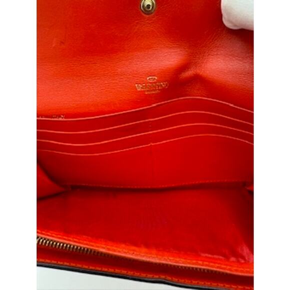 Valentino Garavani Rockstud Wallet/Clutch*RED*Excellent Condition - Picture 7 of 16